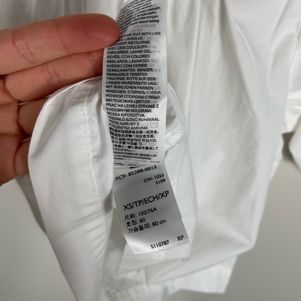 Levi’s Women's Simone Top Elegant White Blouse with Lace Trim and V-Neck NWT - Picture 13 of 15
